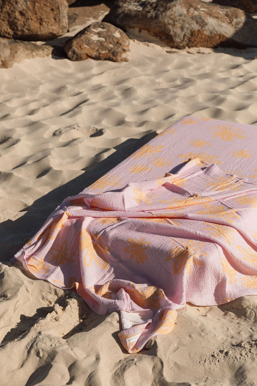 FLORA SWADDLE - PINK