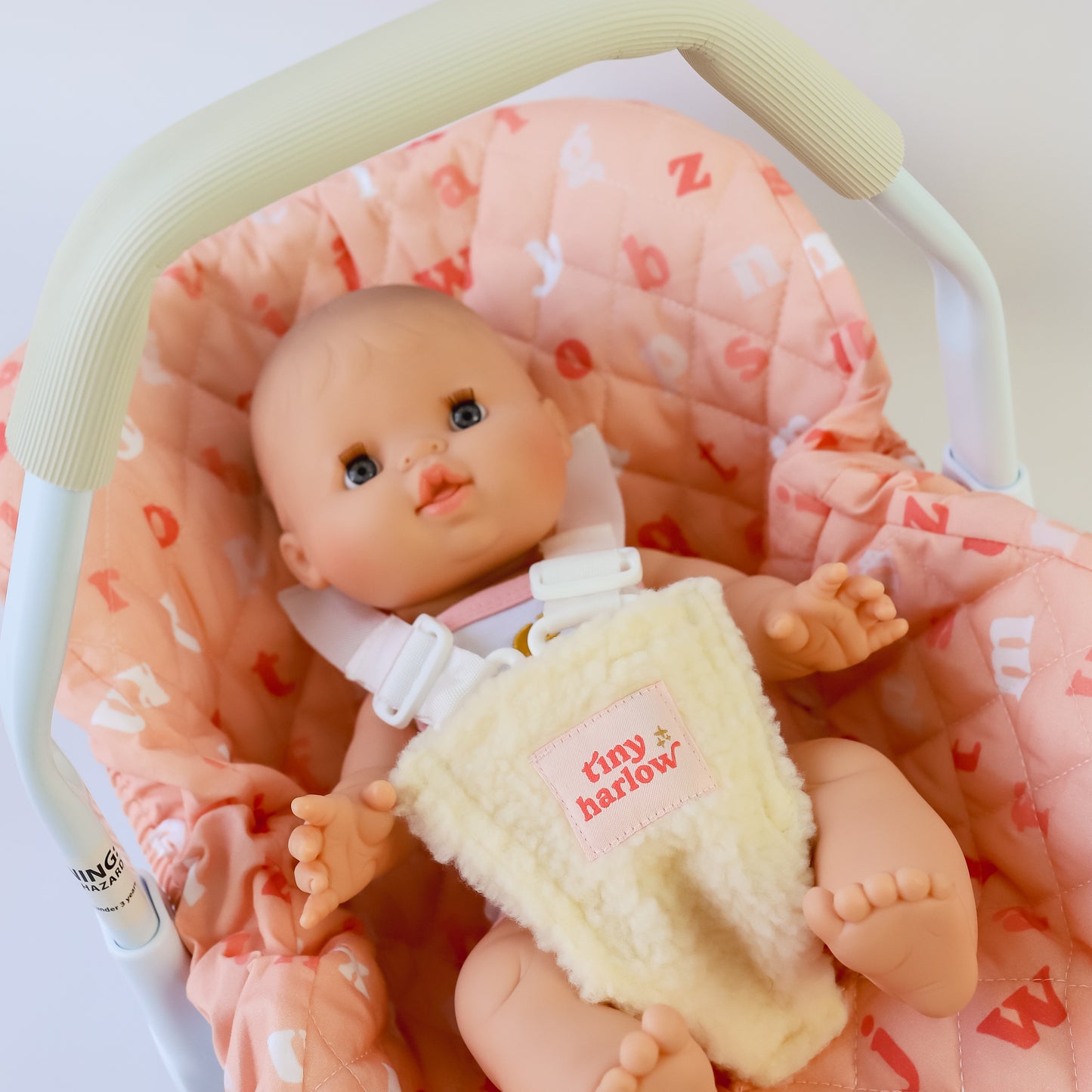 Doll's Car Seat Capsule PEACH ALPHABET