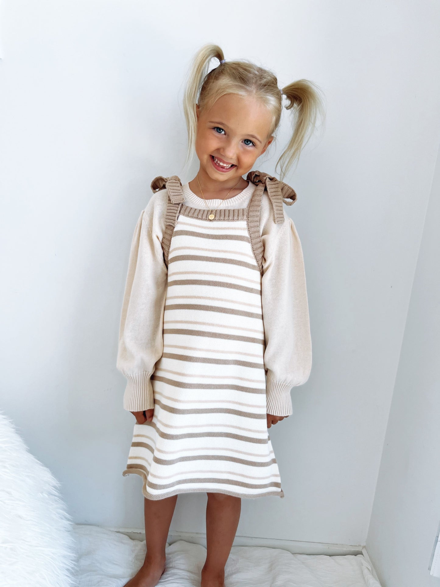 BLOUSE | NUDE
