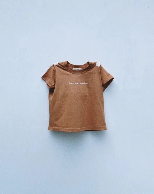 love your mother tee | caramel
