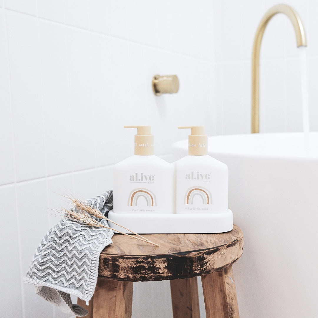 BABY DUO -GENTLE PEAR (Hair/Body wash & Lotion + Tray)